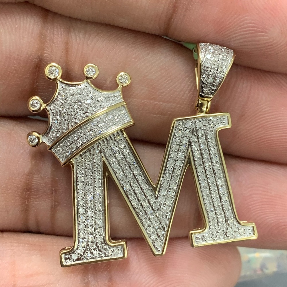 Diamond initial charm